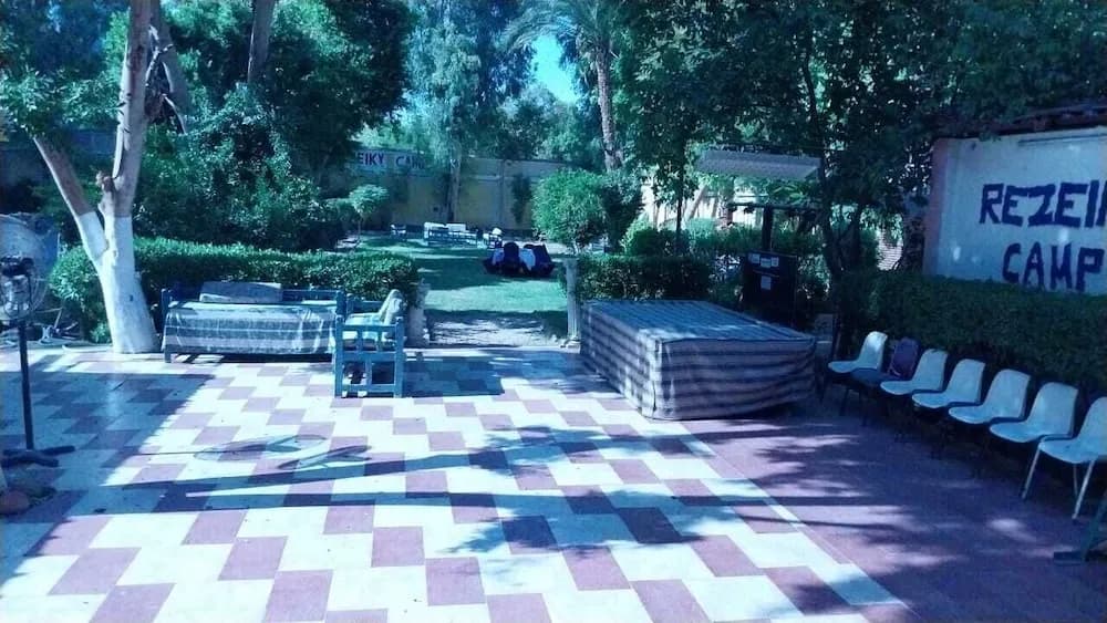 Rezeiky Hotel & Camping Luxor 3