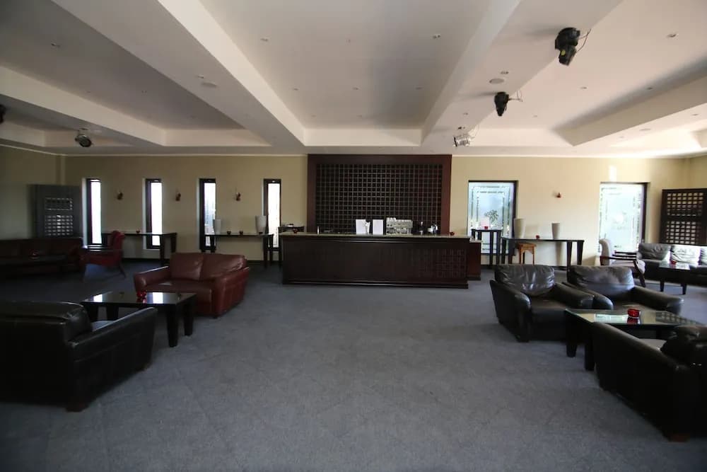 Tamra Beach Resort 4
