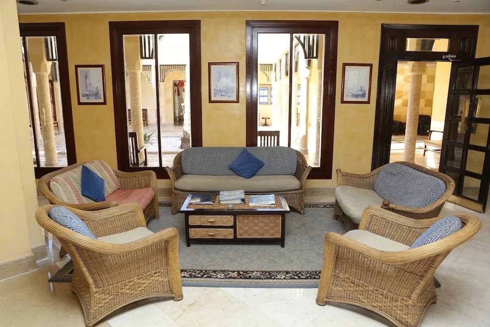 Tamra Beach Resort 5