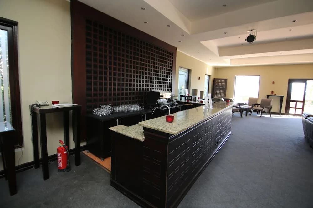 Tamra Beach Resort 3
