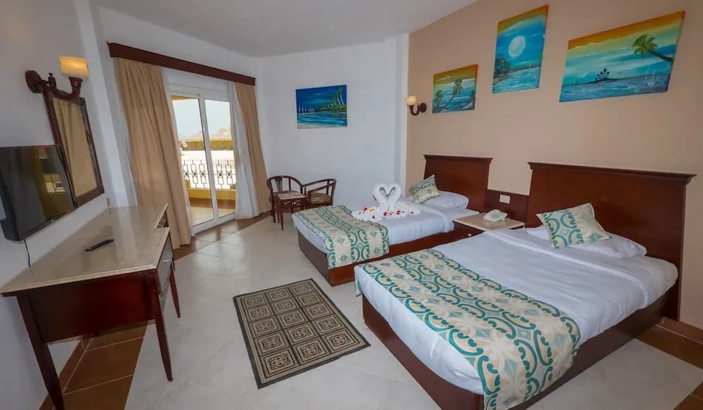 Blue Reef Resort 3