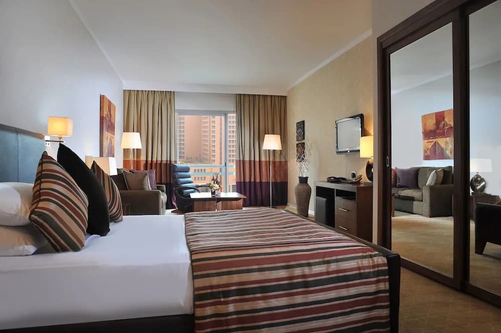 Staybridge Suites Cairo - Citystars 2