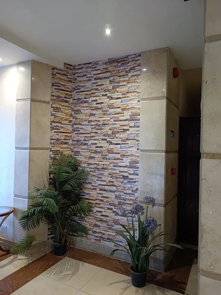 Susanna Hotel 4
