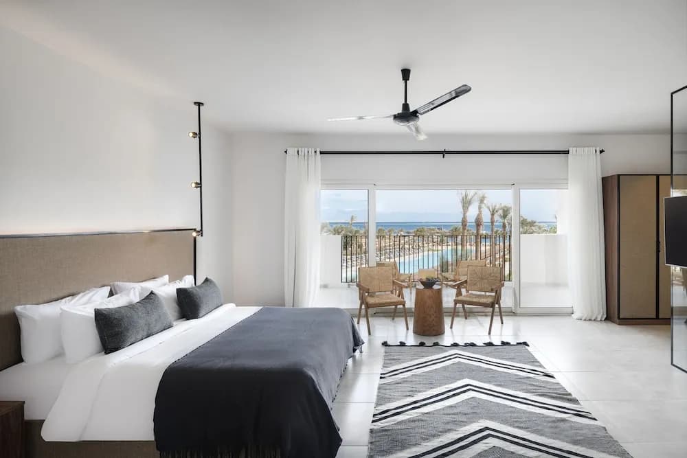 Serry Beach Resort 3