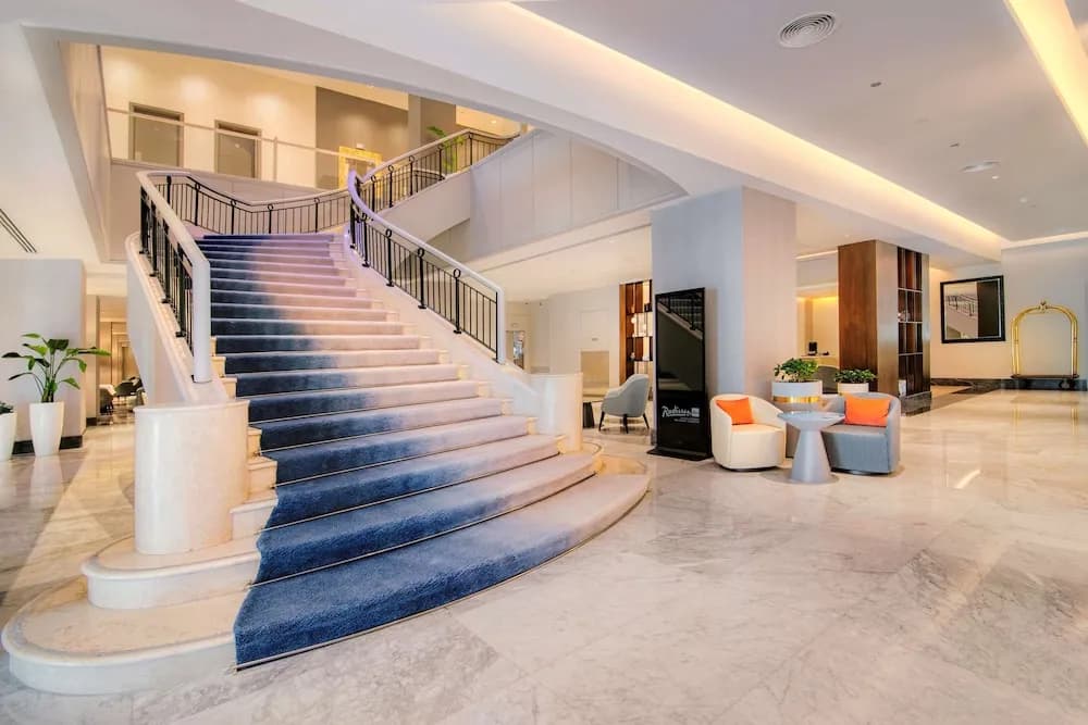Radisson Blu Hotel & Resort, Abu Dhabi Corniche 5