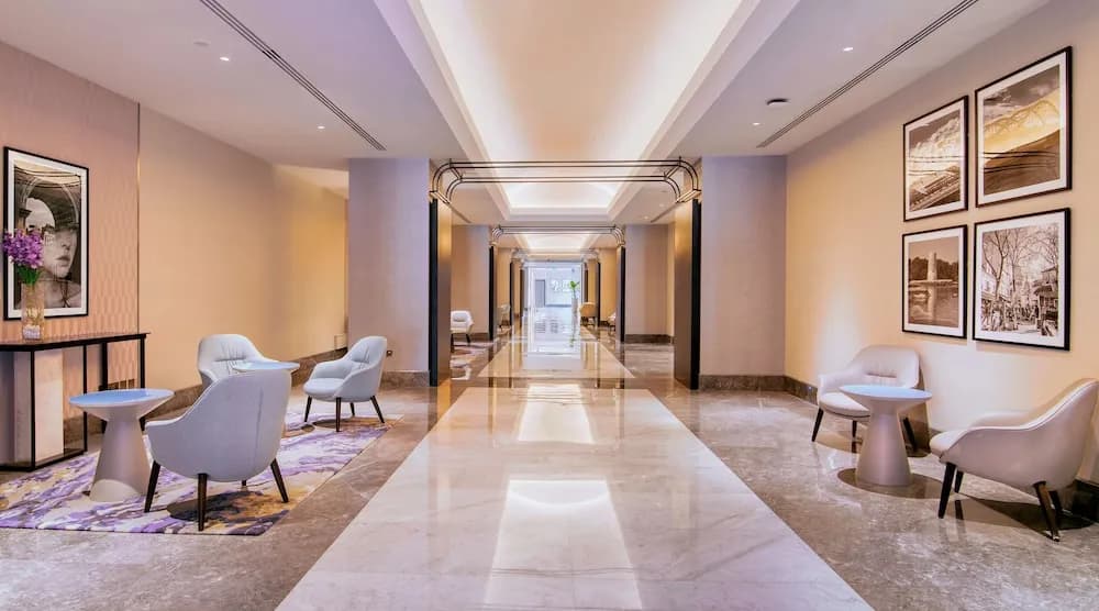 Radisson Blu Hotel & Resort, Abu Dhabi Corniche 3