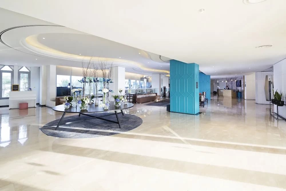 Occidental Sharjah Grand 5