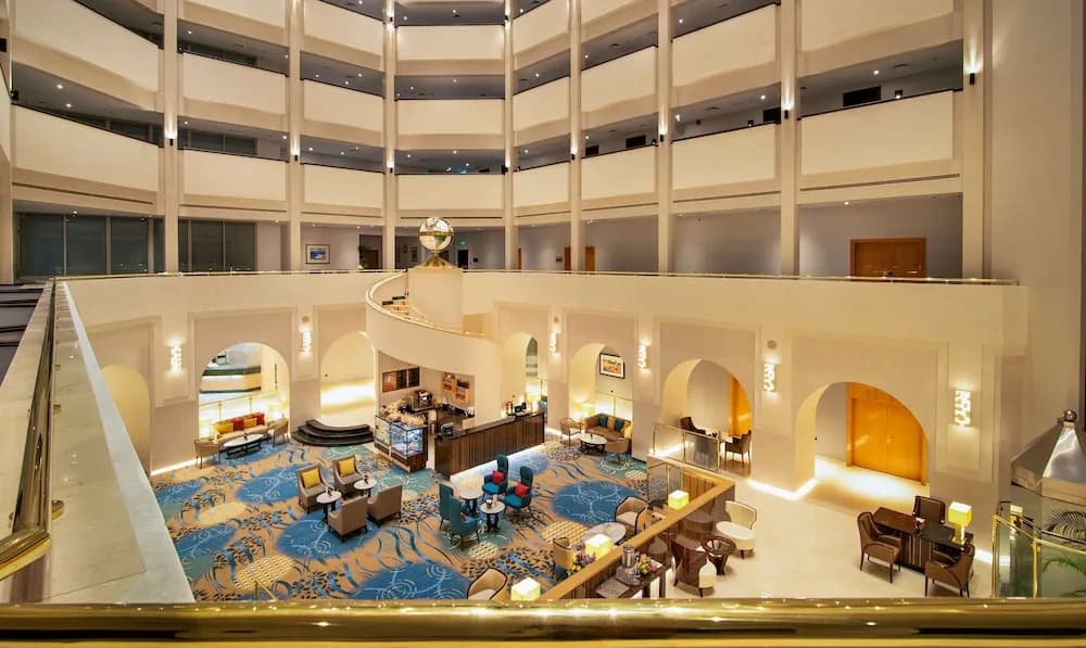 Radisson Blu Hotel & Resort, Al Ain 2