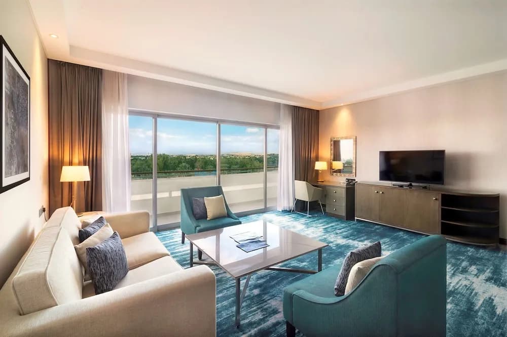 Radisson Blu Hotel & Resort, Al Ain