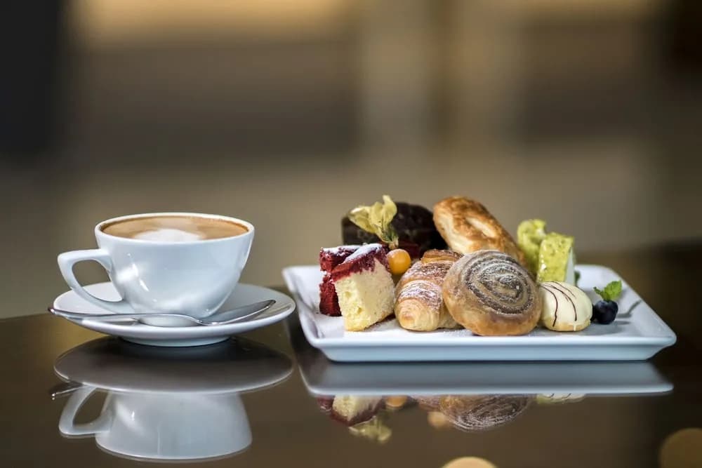 Jumeira Rotana 3