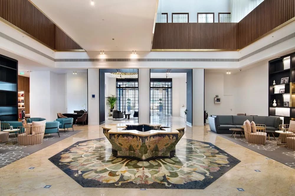 Le Meridien Abu Dhabi 4