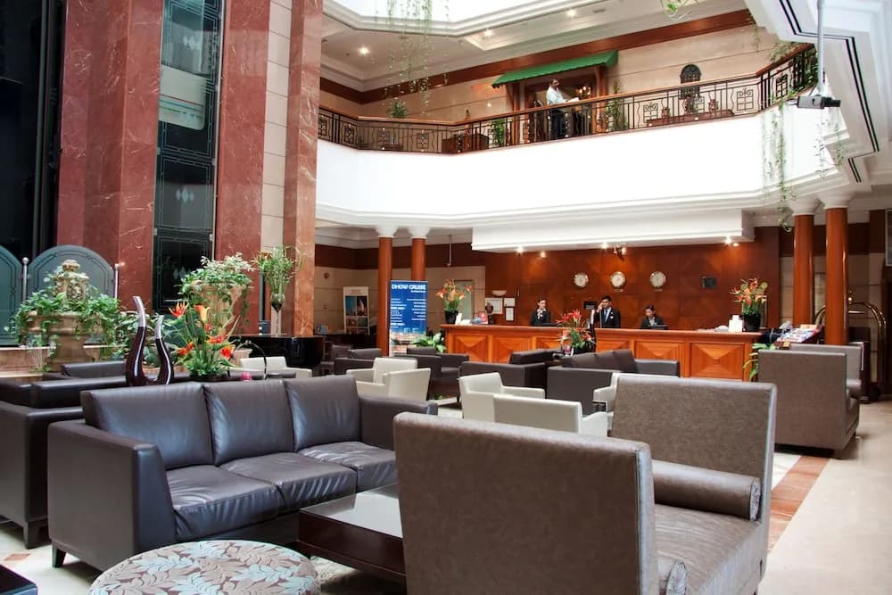 Regent Palace Hotel 4
