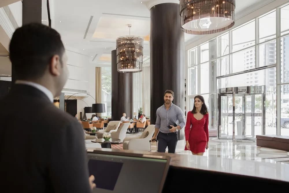 Towers Rotana 5