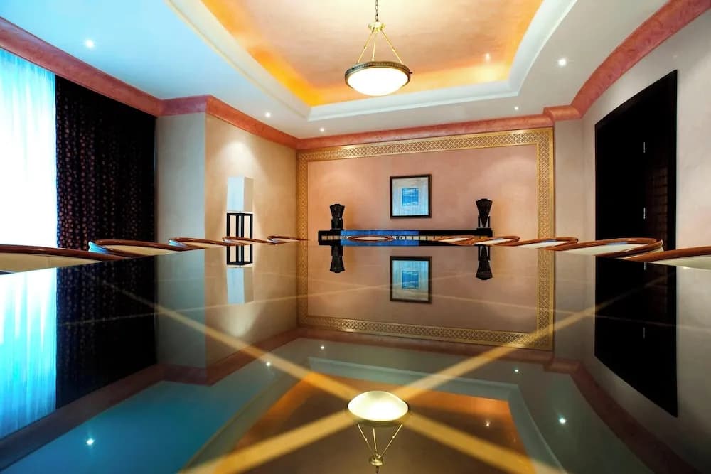 Le Meridien Al Aqah Beach Resort 5