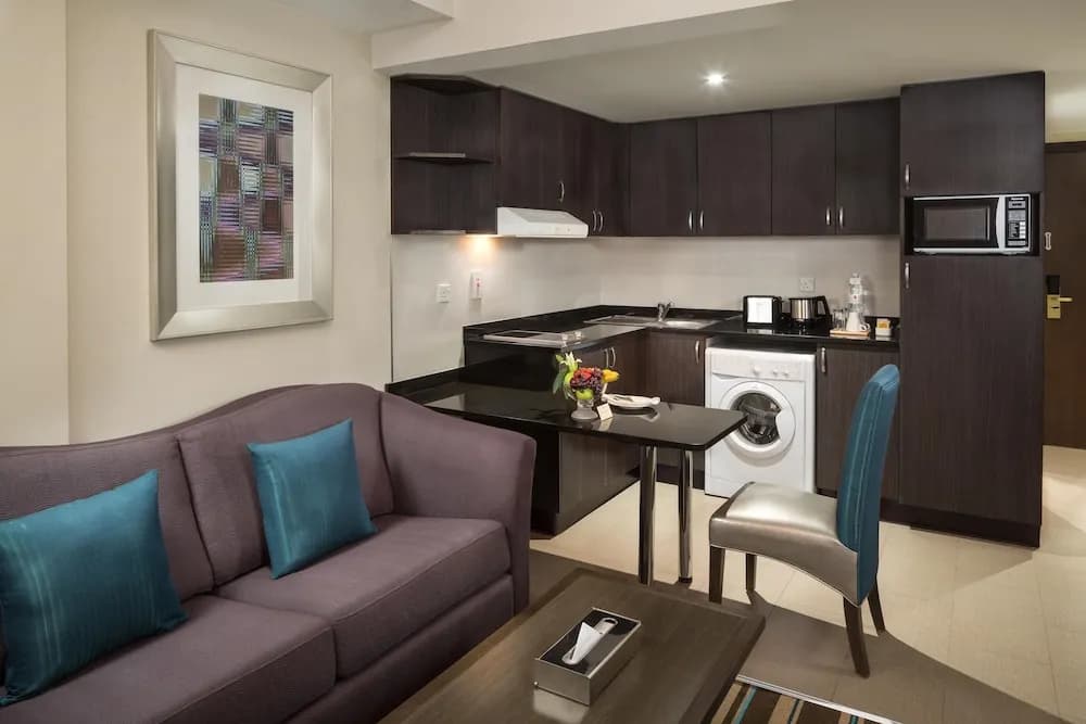 Savoy Central Hotel Apartments 5