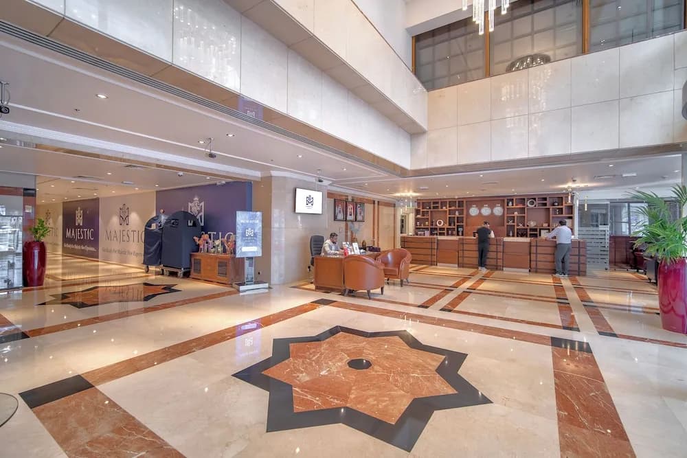 Majestic Premier Hotel 5