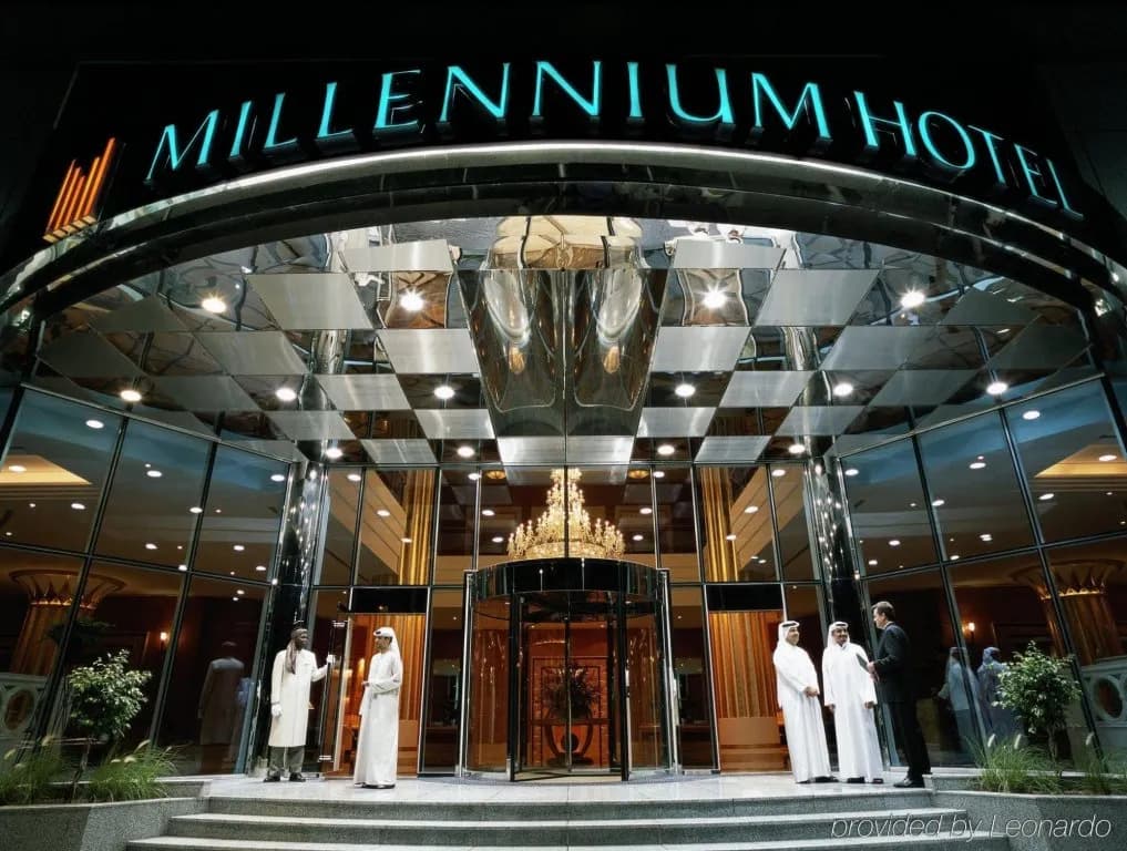 Corniche Hotel Abu Dhabi 2