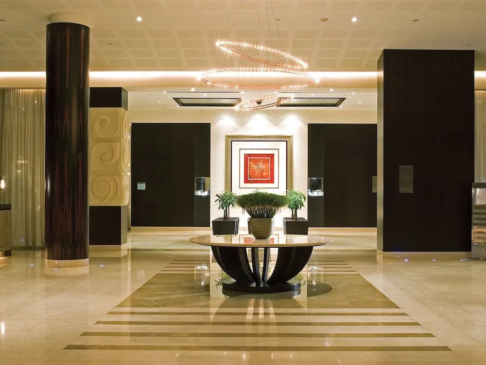 Novotel World Trade Centre Dubai 3