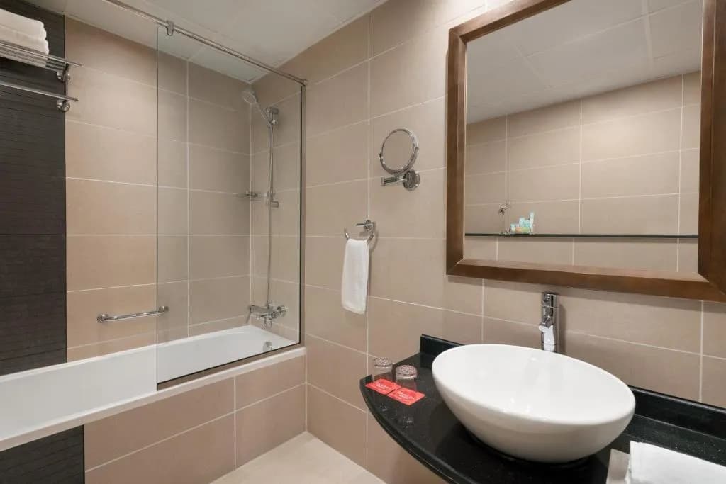Ramada by Wyndham Dubai Deira 4