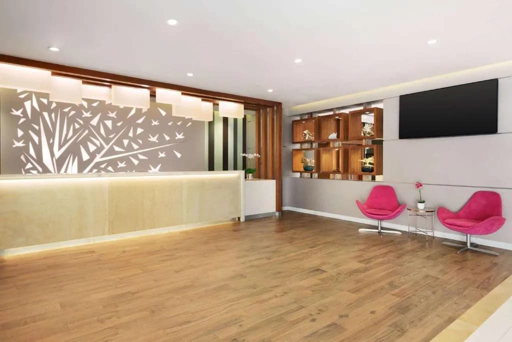 Howard Johnson Plaza by Wyndham Dubai Deira 3