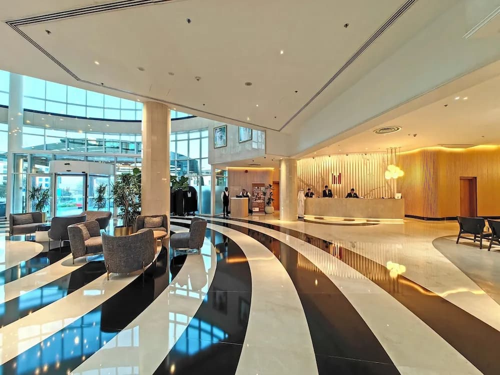 Millennium Airport Hotel Dubai 4