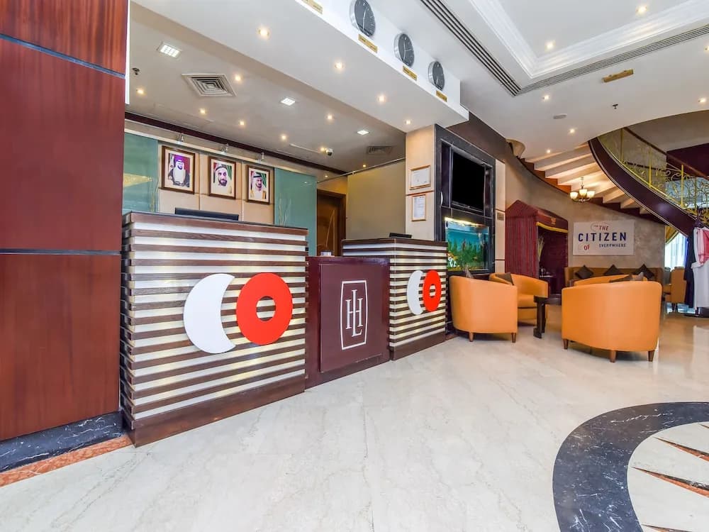 Landmark Summit Hotel 4