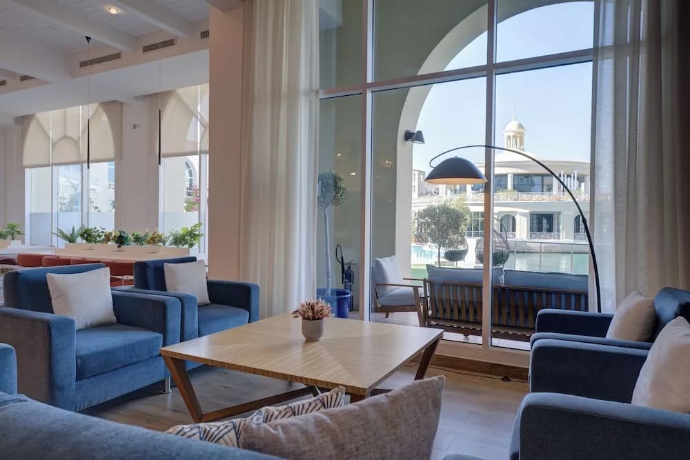 Millennium Lakeview Hotel 5