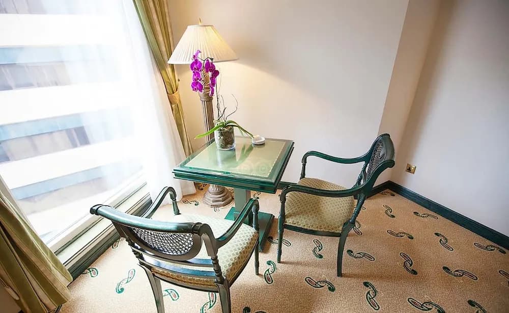 Knight Castle Hotel 4