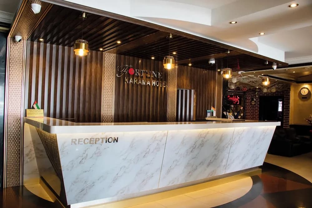 Fortune Karama Hotel 4
