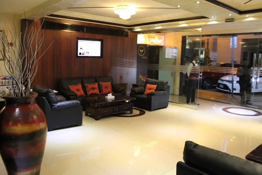Fortune Karama Hotel 5