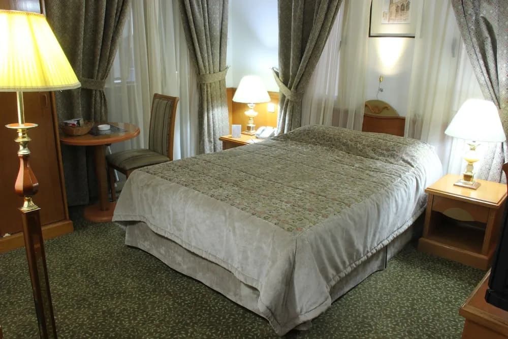 Zain International Hotel 5
