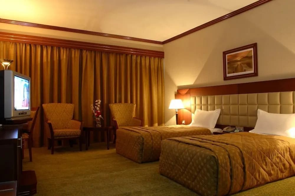 Grand Central Hotel 5