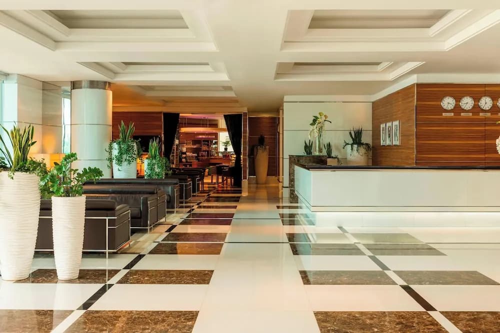 Four Points by Sheraton Bur Dubai 3