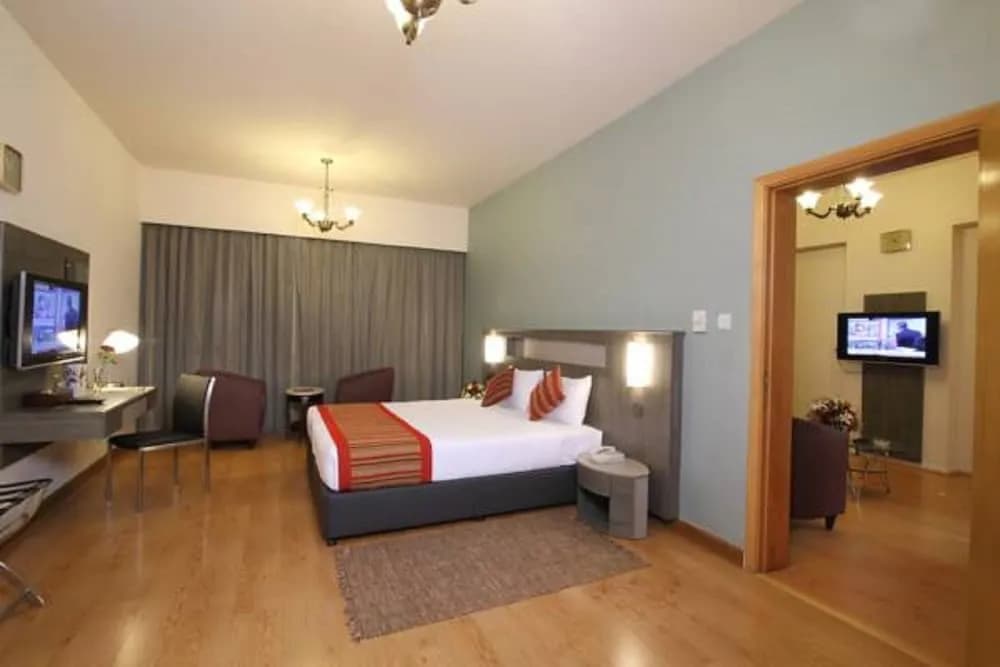 Florida City Hotel Apartments 5