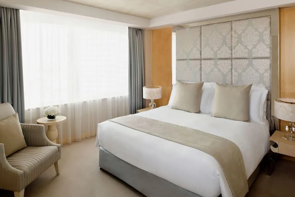 Crowne Plaza Dubai - Festival City 5