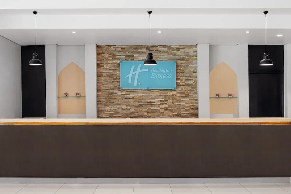 Holiday Inn Express Dubai Internet City 2