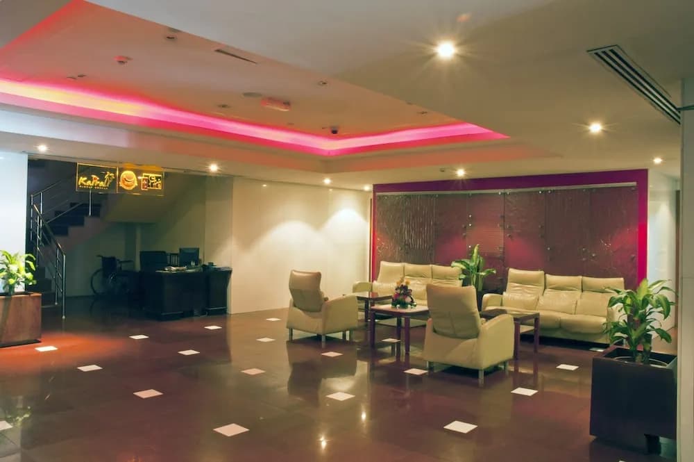 Ramee Royal Hotel 3