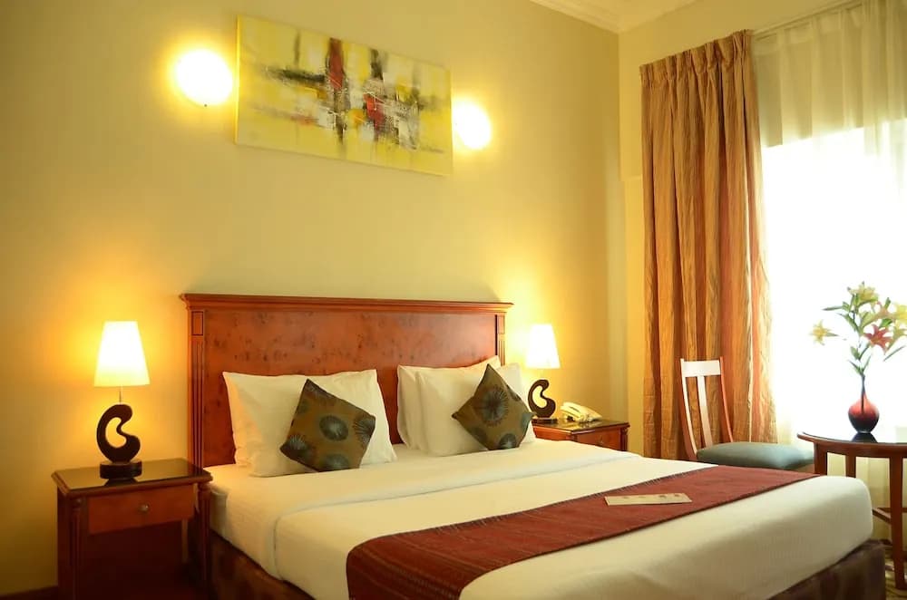 Nejoum Al Emarate Hotel 4