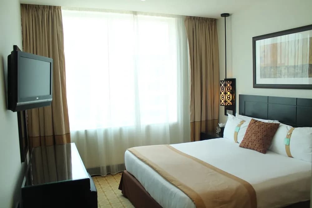 Holiday Inn Dubai - Al Barsha 5