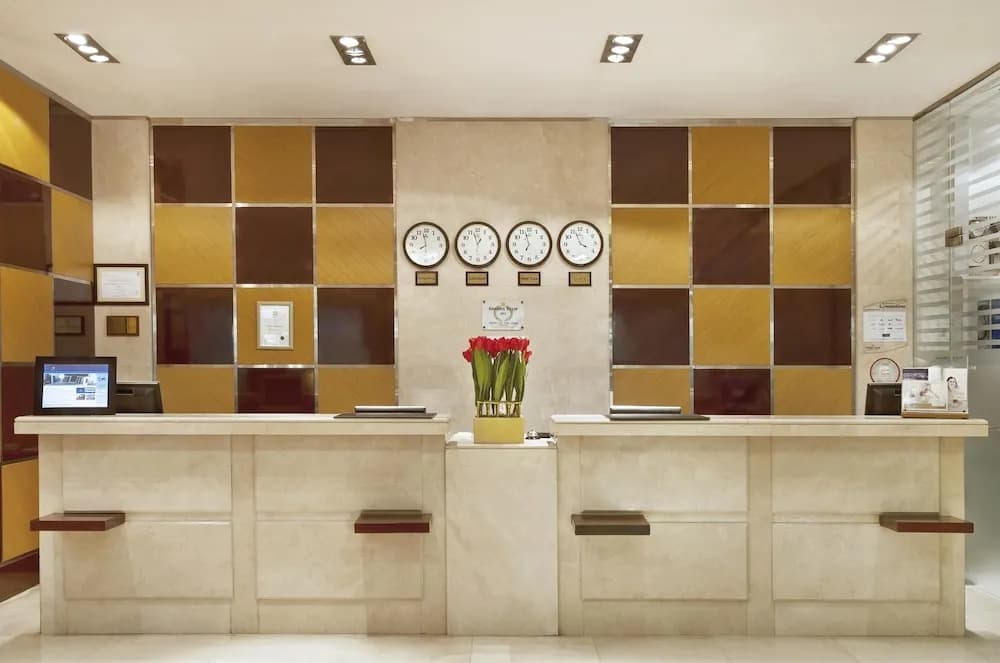 Golden Tulip Sharjah 4