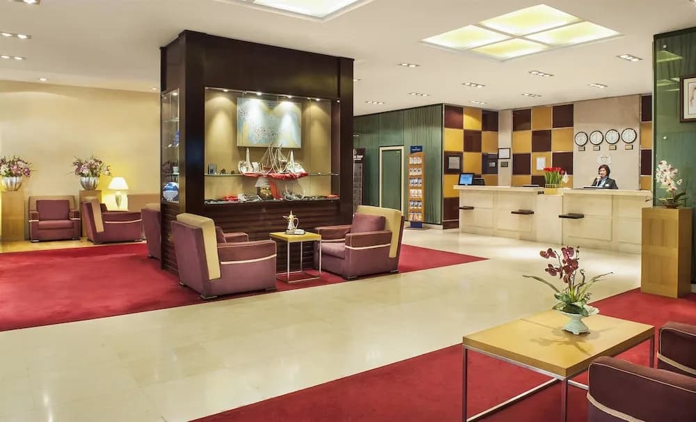 Golden Tulip Sharjah 3