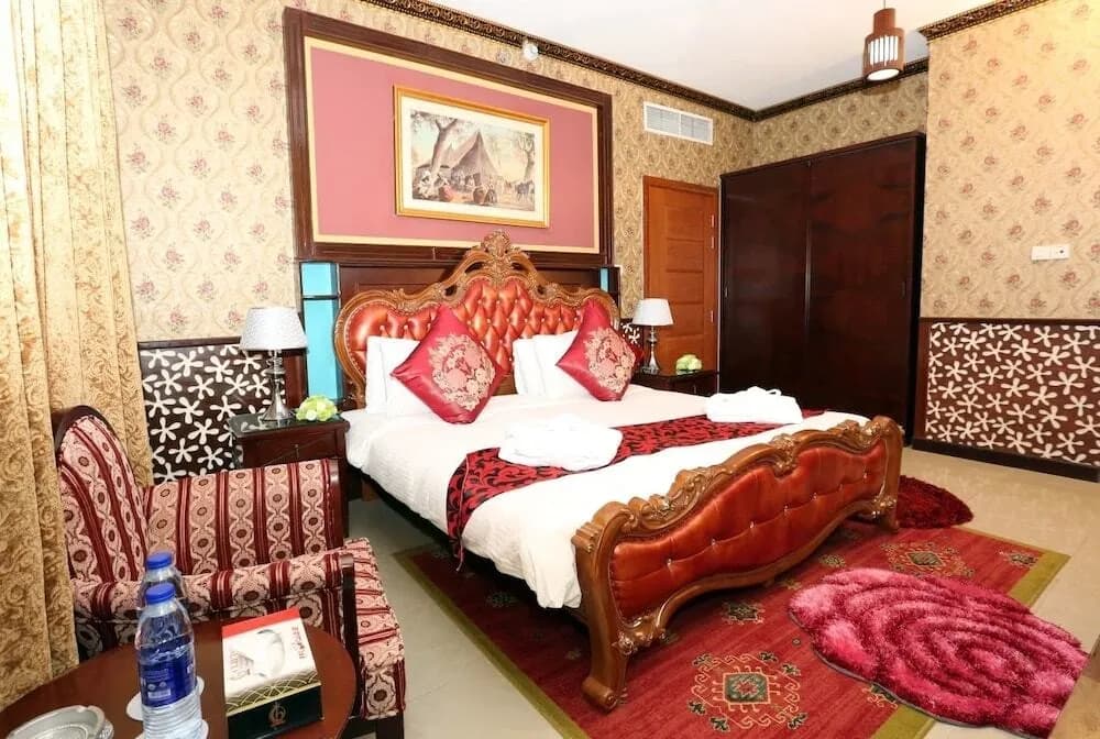 Clifton International Hotel 3