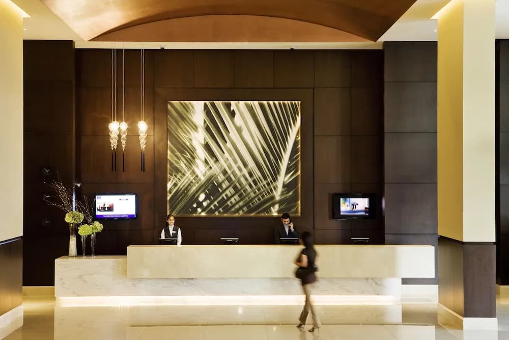 Novotel Deira Creekside Dubai 2