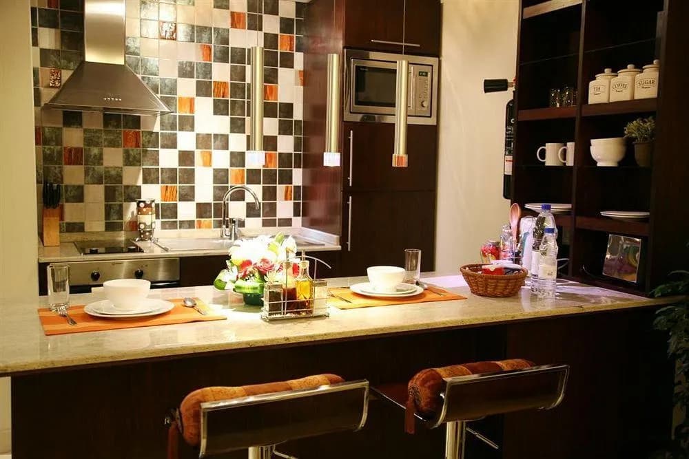 Staybridge Suites Dubai Internet City by IHG 5