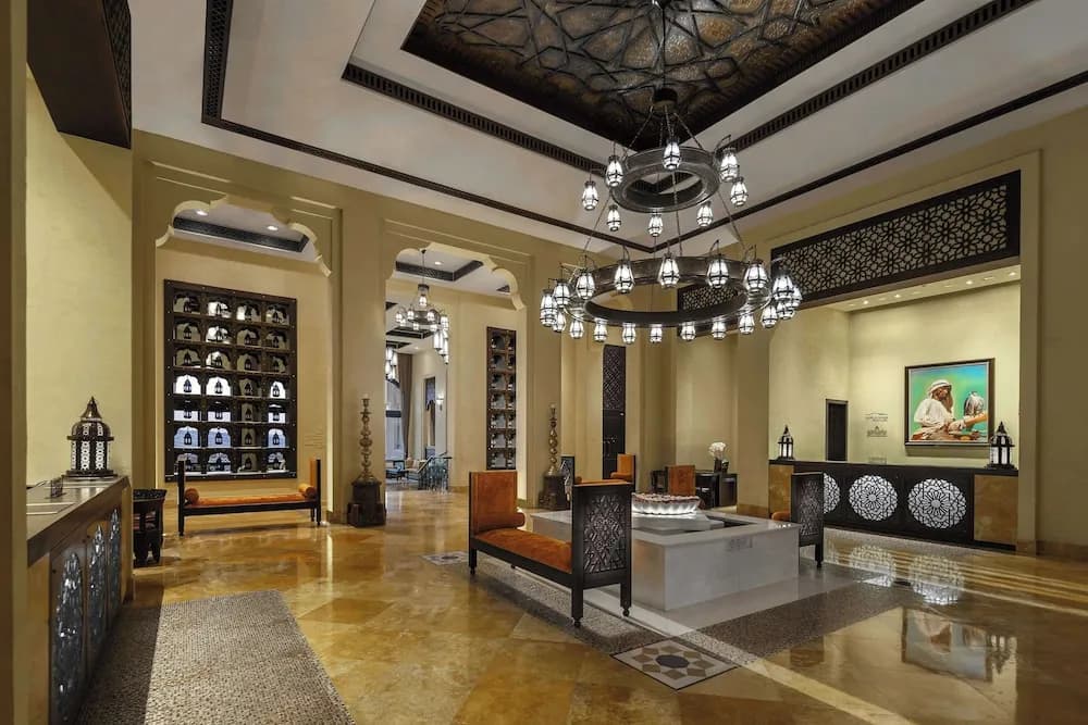 Qasr Al Sarab Desert Resort by Anantara 5