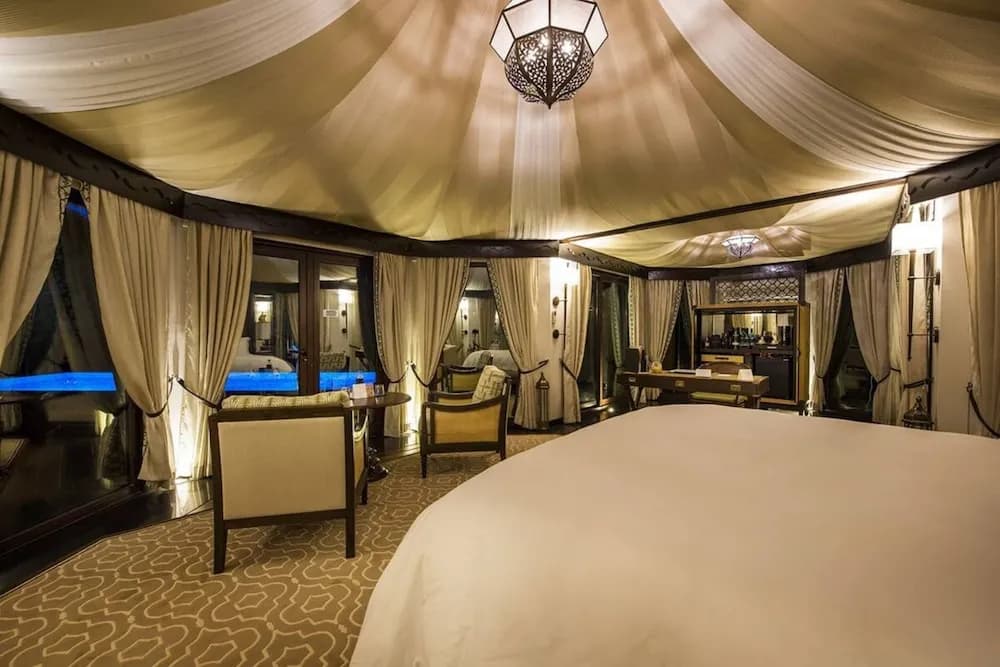 The Ritz-Carlton Ras Al Khaimah, Al Wadi Desert 3
