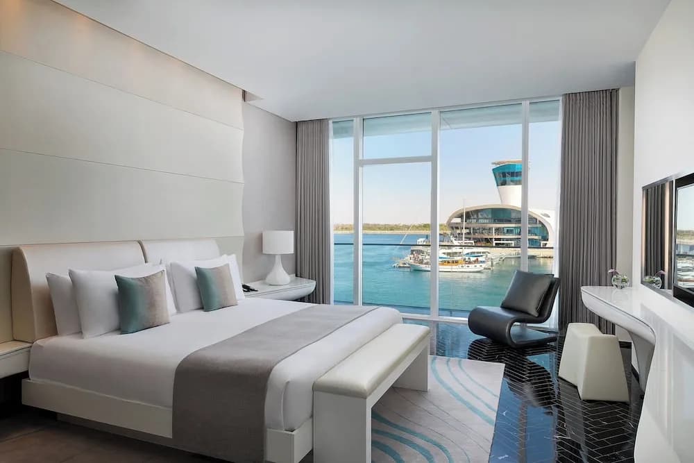 W Abu Dhabi - Yas Island 3