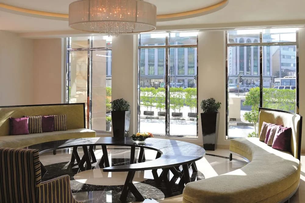 AVANI Deira Dubai Hotel 2