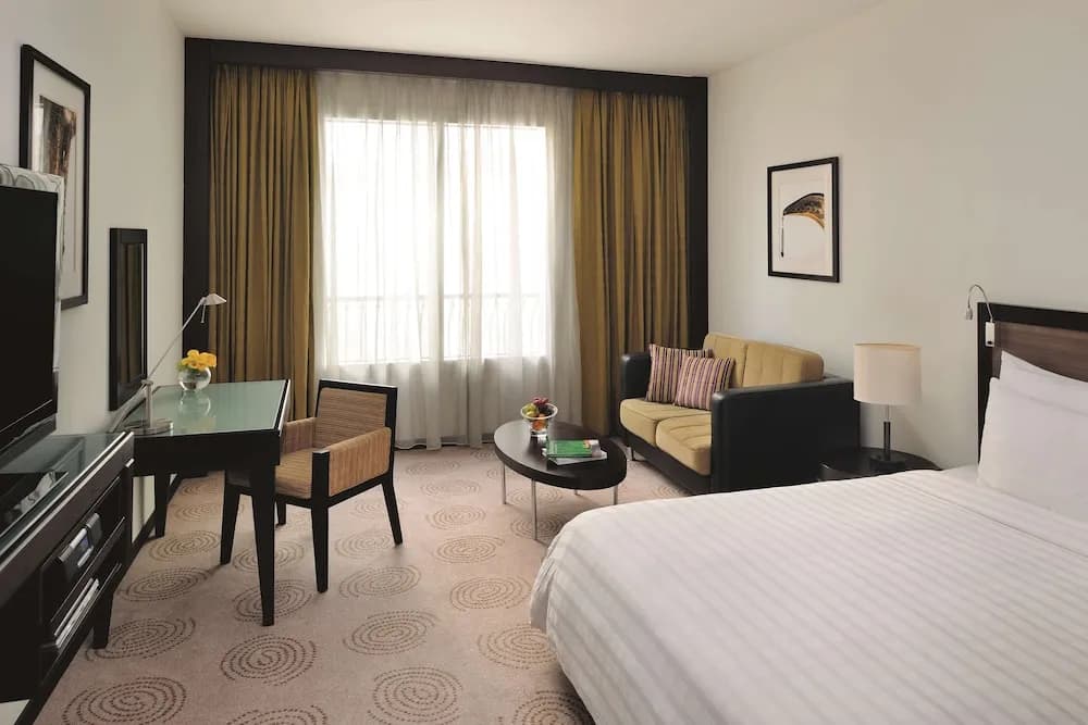 AVANI Deira Dubai Hotel 5