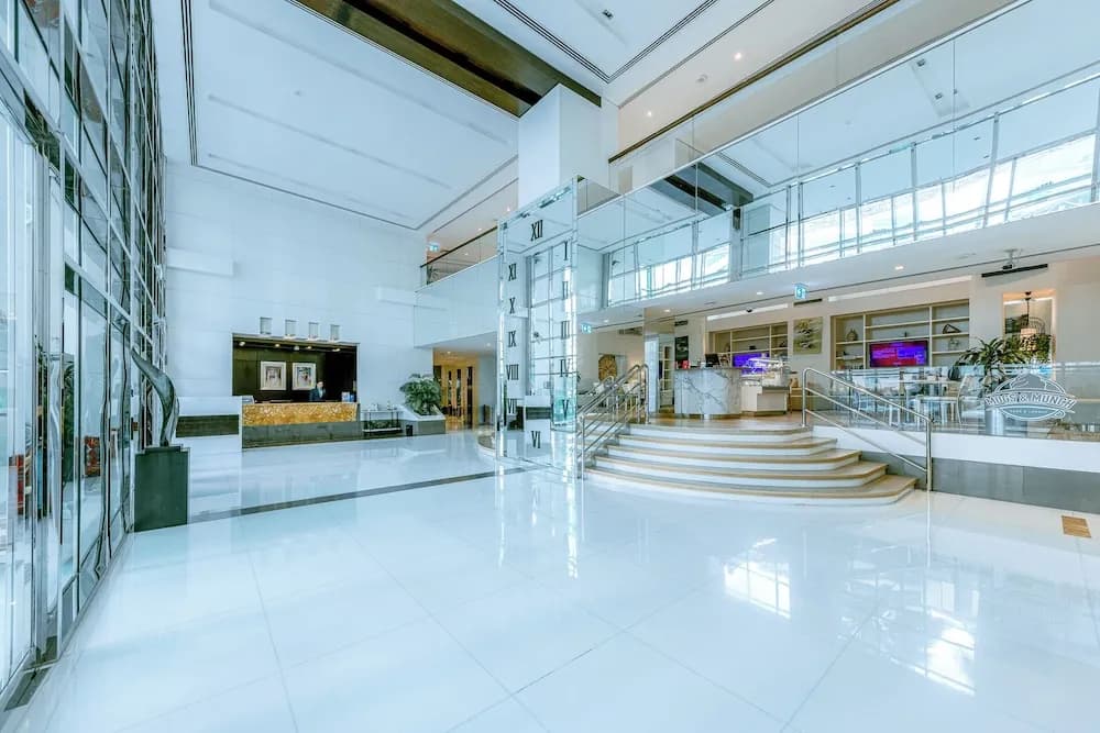 TIME Oak Hotel & Suite 4